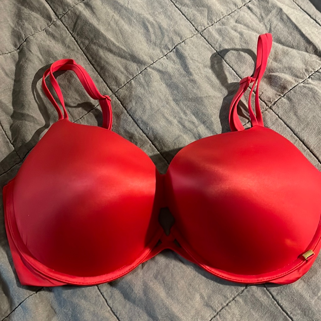 Victoria’s Secret Very Sexy Push-Up Size 34ddd Red Satin Bra